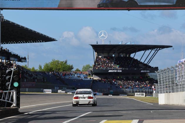 Nürburg, Deutschland 14.-17. Mai 2026: ADAC Ravenol 24h Rennen Nürburgring - 2026 - Samstag Pitlane Boxengasse TWL Qualifying 2 Tourenwagen Legenden Im Bild: 33 Driescher, Christoph - BMW M3 E30 DTM Nürburgring Rheinland Pfalz Copyright: xFotostandx xFabianxWernerx