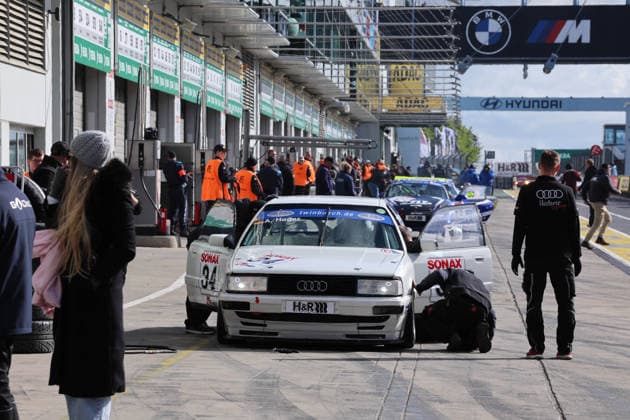 Nürburg, Deutschland 14.-17. Mai 2026: ADAC Ravenol 24h Rennen Nürburgring - 2026 - Samstag Pitlane Boxengasse TWL Qualifying 2 Tourenwagen Legenden Im Bild: 34 Heger Altfried - Audi 200 quattro M87 - (Altfried Heger) Nürburgring Rheinland Pfalz Copyright: xFotostandx xFabianxWernerx