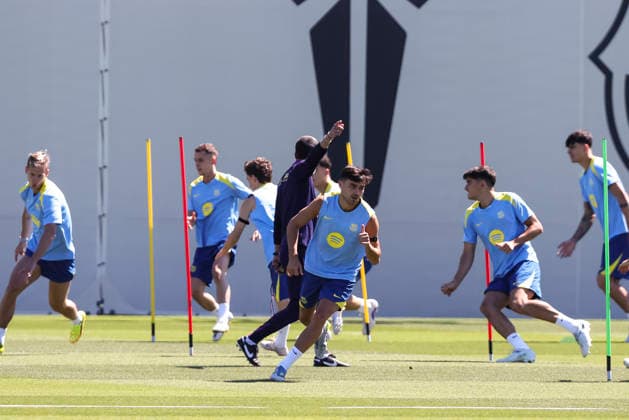 May 16, 2026, Sant Joan Despi, Barcelona, SPAIN: Pedri during the training day of FC Barcelona, Barca ahead the Spanish League, Laliga EA Sports, football match against Real Betis at Ciudad Esportiva Joan Gamper on May 16, 2026 in Sant Joan Despi, Barcelona, Spain. FC Barcelona Training And press conference, PK, Pressekonferenz - LaLiga EA Sports - ZUMAa181 20260516_zaa_a181_087 Copyright: xJavierxBorregox