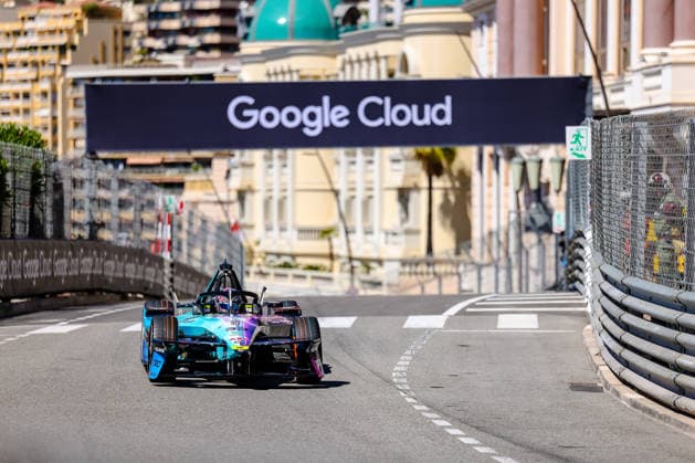 Dan Ticktum (Cupra Kiro, 33) während waehrend des Qualifyings, ABB FIA Formula E World Championship, WM, Weltmeisterschaft Monaco e-Prix 2026, Monte Carlo, Saison 12 2025 26, Runde 9, 16.05.2026, ABB FIA Formula E World Championship, Monaco e-Prix 2026, Monte Carlo, Saison 12 2025 26, Runde 9, 16.05.2026 Monte Carlo Copyright: xEibner-Pressefoto LauraxRoemerx EP_LRR