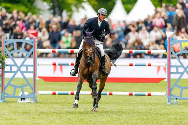HAMBURG - Al Shira aa 95. Deutsches Spring- und Dressur DERBY 2026, HAMBURG - Al Shira aa 95. Deutsches Spring- und Dressur DERBY 2026 VAN OLST Mike (BEL), Comme Elle Faut Odth Z Al Shira aa Derby Tour Range Rover presents CSI4* Grand Prix - Int. jumping competition with jump-off (1.50 m) Hamburg, Jenischpark, Derby Park Klein Flottbek 16. May 2026 -