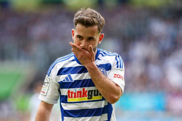 16.05.2026, GER, Fussball, Herren, 3. Liga, Saison 2025 2026, MSV Duisburg - Viktoria Köln Can Coskun (MSV Duisburg) gestikuliert, Gestik und Mimik Duisburg schauinsland-reisen-Arena Nordrhein-Westfalen Deutschland Copyright: xAdrianxSchlüterx