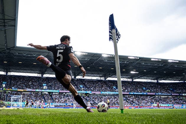 3.Liga: MSV Duisburg - FC Viktoria Köln; 16.05.2026 Leonhard Münst (FC Viktoria Köln, 5) 3.Liga: MSV Duisburg - FC Viktoria Köln; Schauinsland-Reisen-Arena, Duisburg, 16.05.2026 DFB regulations prohibit any use of photographs as image sequences and or quasi video. Copyright: xBEAUTIFULxSPORTS Buriakovx