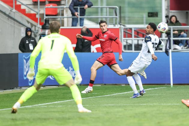 3. Liga; FC Ingolstadt 04 - SV Waldhof Mannheim; Emre Gül (5, FCI) Ba Sanoussy (25 SVWM) Torwart Nijhuis Thijmen (1 SVWM) 3. Liga - FC Ingolstadt 04 Saison 2025 2026 SV Waldhof Mannheim;