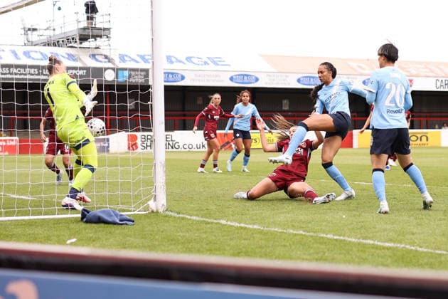 West Ham United v Manchester City WSL 16 May 2026, London - Women s Super League - West Ham United v Manchester City - Jade Rose of Manchester City scores their first goal - Photo: Jacques Feeney Offside. London UK Copyright: xJacquesxFeeneyx xOffsidexOffside