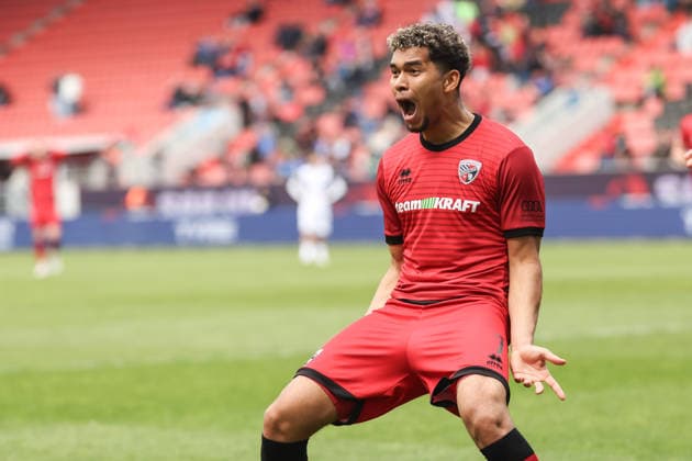 3. Liga; FC Ingolstadt 04 - SV Waldhof Mannheim; Yann Sturm (7, FCI) Tor Jubel Treffer 5:1, drittes Tor 3. Liga - FC Ingolstadt 04 Saison 2025 2026 SV Waldhof Mannheim;