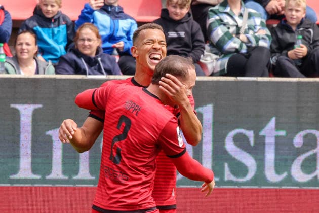 Jubel bei Marcel Costly (FC Ingolstadt 04, Nr.22) nach seinem Treffer Tor zum 2:0 mit Mattis Hoppe (FC Ingolstadt 04, Nr.2) beim Spiel FC Ingolstadt 04 gegen SV Waldhof Mannheim am 16.05.2026, DFB regulations prohibit any use of photographs as image sequences and or quasi-video. GER, Fussball, 3. Liga, Spieltag 38, FC Ingolstadt 04 gegen SV Waldhof Mannheim, 16.05.2026, Audi Sportpark Ingolstadt Copyright: xEibner-Pressefoto OliverxSTRISCHx EP-OSH