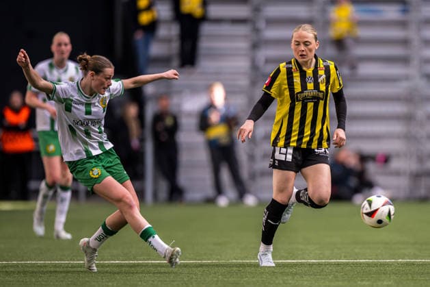 260516 Hammarbys Sofia Reidy och Häckens Paulina Nyström under finalen i Svenska Cupen mellan Hammarby och Häcken den 16 maj 2026 i Stockholm. Copyright: EMMAxWALLSKOG BB260516EW051