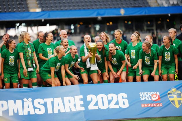 STOCKHOLM, SWEDEN 20260516 Hammarby s team celebrates after becoming cup champions in Saturday s final match of the Swedish Cup between Hammarby IF and BK Häcken FF at 3Arena. STOCKHOLM SWEDEN x10658x