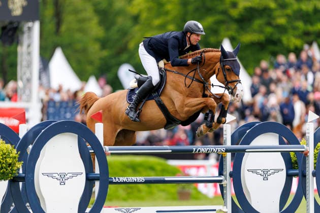 HAMBURG - Al Shira aa 95. Deutsches Spring- und Dressur DERBY 2026, HAMBURG - Al Shira aa 95. Deutsches Spring- und Dressur DERBY 2026 THIEME Andre (GER), DSP Chakaria LONGINES Grand Prix of Hamburg Al Shira aa CSI5* Tour CSI5*: Int. jumping competition with jump-off (1,60m) Hamburg, Jenischpark, Derby Park Klein Flottbek 16. May 2026 -