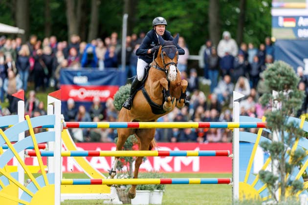 HAMBURG - Al Shira aa 95. Deutsches Spring- und Dressur DERBY 2026, HAMBURG - Al Shira aa 95. Deutsches Spring- und Dressur DERBY 2026 THIEME Andre (GER), DSP Chakaria LONGINES Grand Prix of Hamburg Al Shira aa CSI5* Tour CSI5*: Int. jumping competition with jump-off (1,60m) Hamburg, Jenischpark, Derby Park Klein Flottbek 16. May 2026 -