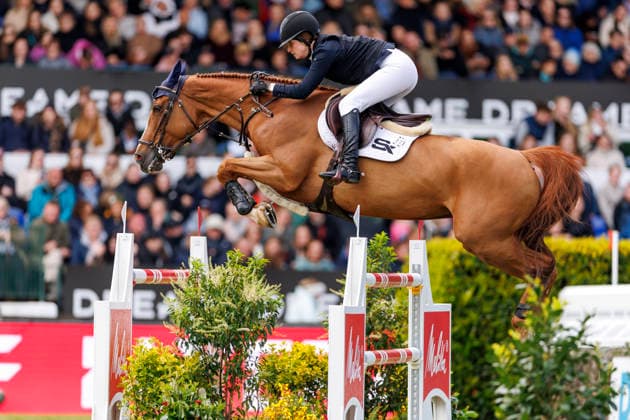 HAMBURG - Al Shira aa 95. Deutsches Spring- und Dressur DERBY 2026, HAMBURG - Al Shira aa 95. Deutsches Spring- und Dressur DERBY 2026 CONTER Emilie (BEL), Portobella van de Fruitkorf LONGINES Grand Prix of Hamburg Al Shira aa CSI5* Tour CSI5*: Int. jumping competition with jump-off (1,60m) Hamburg, Jenischpark, Derby Park Klein Flottbek 16. May 2026 -