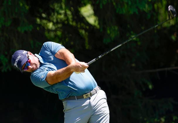 Ryan Fox of New Zealand tees off on the 4th hole during the third round of the 2026 PGA, Golf Herren Championship at Aronimink Golf Club in Newtown Square, Pennsylvania, on Saturday, May 16, 2026.  PHI20260516813 LAURENCExKESTERSON