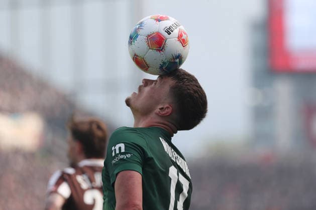 St. Pauli vs. VfL, 1. BL Hamburg, 16.05.2026, Fußball, Herren, Saison 2025 2026, 1. BL, FC St. Pauli vs. VfL Wolfsburg: Dzenan Pejcinovic (VfL Wolfsburg) (DFL DFB REGULATIONS PROHIBIT ANY USE OF PHOTOGRAPHS as IMAGE SEQUENCES and or QUASI-VIDEO) Millerntor-Stadion Deutschland