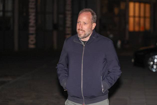 Geschaeftsfuehrer Finanzen Michael Stroell (FC Augsburg) kommt an der Location an, FC Augsburg Saisonabschlussfeier, Fussball, 1. Bundesliga, 34. Spieltag, 16.05.2026 DFL DFB regulations prohibit any use of photographs as image sequences and or quasi-video Augsburg Bayern Deutschland