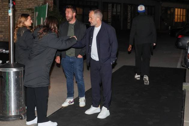 Co-Trainer Alexander Frankenberger (FC AUgsburg) und Chef-Trainer Manuel Baum (FC Augsburg) kommen an der Location an, FC Augsburg Saisonabschlussfeier, Fussball, 1. Bundesliga, 34. Spieltag, 16.05.2026 DFL DFB regulations prohibit any use of photographs as image sequences and or quasi-video Augsburg Bayern Deutschland