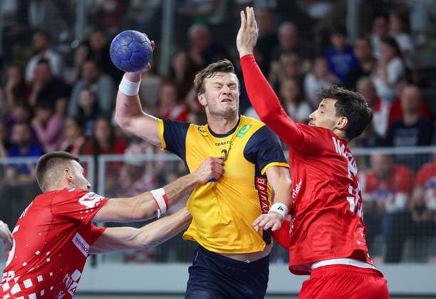 Croatia v Sweden: Internation Friendly Handball Match Jonathan Carlsbogard of Sweden shoots during the International Friendly, Länderspiel, Nationalmannschaft handball match between Croatia and Sweden at Arena Varazdin on May 16, 2026.  SanjinxStrukic PIXSELL