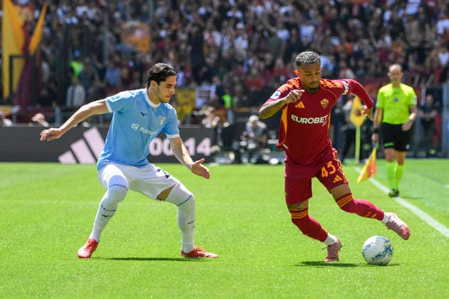 Roma™s Wesley and Lazio™s Matteo Cancellieri during the Serie A Enilive soccer match between AS Roma and SS Lazio at the Rome s Olympic stadium, Italy - Sunday, May 17, 2026. - Soccer.  Copyright: xFabrizioxCorradetti LaPressex
