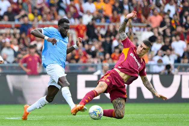 Lazio s Boulaye Dia and Roma™s Gianluca Mancini during the Serie A Enilive soccer match between AS Roma and SS Lazio at the Rome s Olympic stadium, Italy - Sunday, May 17, 2026. - Soccer.  Copyright: xFabrizioxCorradetti LaPressex