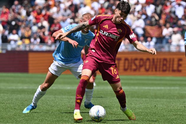 RECORD DATE NOT STATED 17th May 2026, Stadio Olimpico, Rome, Italy; Serie A Football; Roma versus Lazio; Mat& xed;as Soule of AS Roma under pressure from Gustav Isaksen of SS Lazio AllShotLive