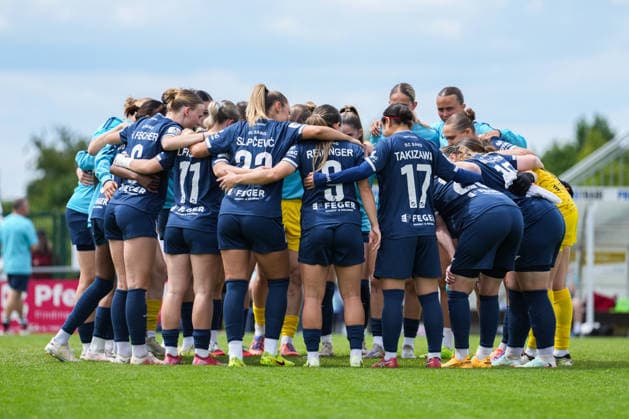 2. Frauen Bundesliga: SC Sand vs. VfB Stuttgart, 17.05.2026 Mannschaftskreis des SC Sand vor Anpfiff 2. Frauen Bundesliga: SC Sand vs. VfB Stuttgart, Adams Arena SC Sand, 17.05.2026 DFB DFL REGULATIONS PROHIBIT ANY USE OF PHOTOGRAPHS AS IMAGE SEQUENCES AND OR QUASI-VIDEO. Copyright: xBEAUTIFULxSPORTS Boscox