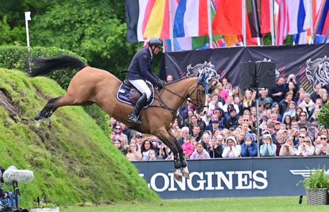 GER; Al Shira aa Deutsches Spring- & Dressur Derby Hamburg, Al Shira aa 95. Deutsches Spring-Derby 17.05.2026, GER; Al Shira aa Deutsches Spring- & Dressur Derby Hamburg, PAl Shira aa 95. Deutsches Spring-Derby präsentiert von Melitta CSI4* - Al Shira aa Derby Tour - Finale im Bild Frederic Tillmann (GER) auf DSP Comanche VL am Wall