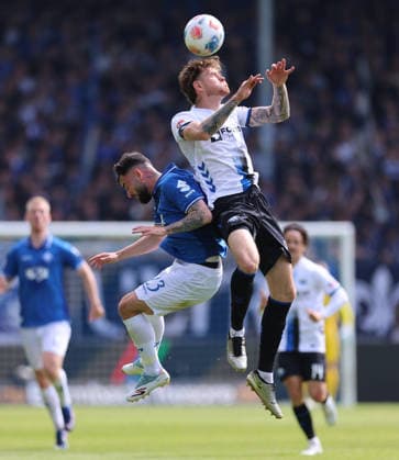 16.05.2026, Fussball 2. Bundesliga, SV Darmstadt 98 - SC Paderborn, v.l., Marco Richter (SV Darmstadt 98), Calvin Brackelmann (SC Paderborn) DFL DFB REGULATIONS PROHIBIT ANY USE OF PHOTOGRAPHS AS IMAGE SEQUENCES AND OR QUASI-VIDEO. xdcx Copyright: HMBxMedia Claus