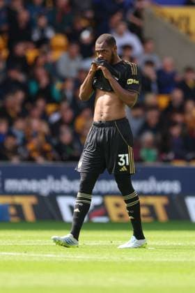 Issa Diop of Fulham Wolverhampton Wanderers v Fulham, Premier League, Football, Molineux, Wolverhampton, UK - 17 May 2026Wolverhampton Molineux United Kingdom EDITORIAL USE ONLY No use with unauthorised audio, video, data, fixture lists, club league logos or live services. Online in-match use limited to 120 images, no video emulation. No use in betting, games or single club league player publications.  Copyright: xRyanxBrowne Shutterstockx 16877463cx