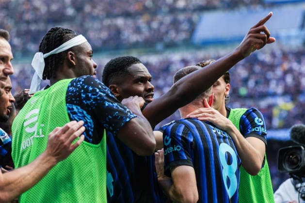 FC Internazionale vs Hellas Verona FC - Serie A 2025 26 - 17 05 2026 Ange-Yoan Bonny of FC Internazionale celebrates with his teammates after scoring a goal during Serie A 2025 26 football match between FC Internazionale and Hellas Verona FC at San Siro Stadium in Milan, Italy Copyright: xBEAUTIFULxSPORTS Carabellix