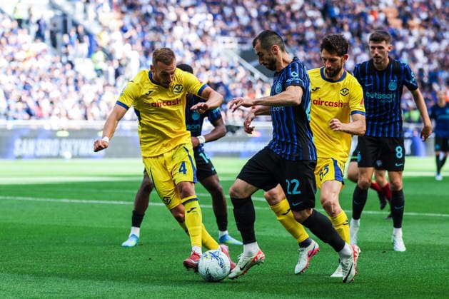 FC Internazionale vs Hellas Verona FC - Serie A 2025 26 - 17 05 2026 Henrikh Mkhitaryan of FC Internazionale seen in action during Serie A 2025 26 football match between FC Internazionale and Hellas Verona FC at San Siro Stadium in Milan, Italy Copyright: xBEAUTIFULxSPORTS Carabellix