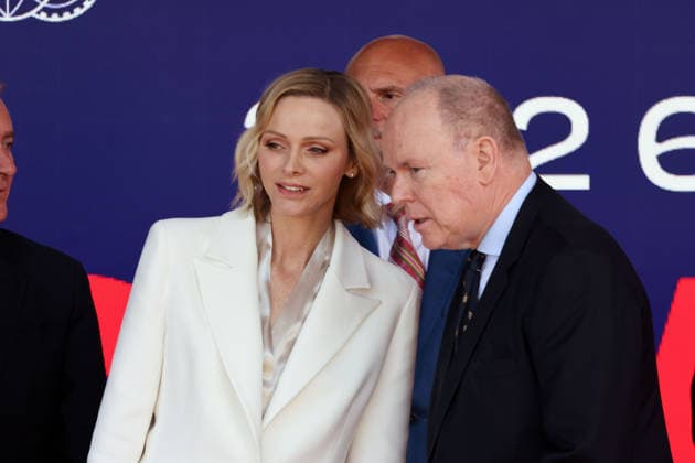 Sport Bilder des Tages Charlene, Prinzessin von Monaco und Albert II, Prinz von Monaco beide zusammen auf dem Podium zum FE Rennen 2, FIA Formel E Weltmeisterschaft Saison 12, Monaco E- Prix, MonteCarlo, MC, 17.05.2026, FE