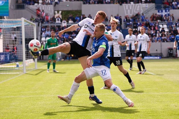 2026.05.17 xjfx 2.Bundesliga SV Darmstadt 98 - SC Paderborn v.l., Laurin Curda (SC Paderborn), Fabian Holland (SV Darmstadt 98) zweikampf, action, aktion, battles for the Ball (DFL DFB REGULATIONS PROHIBIT ANY USE OF PHOTOGRAPHS as IMAGE SEQUENCES and or QUASI-VIDEO) Copyright: JoaquimxFerreira