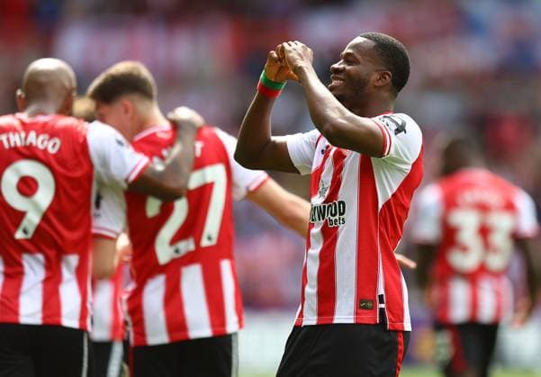 Dango Ouattara of Brentford celebrates scoring their sides first goal Brentford v Crystal Palace, Premier League, Football, Gtech Community Stadium, London, UK - 17 May 2026London Gtech Community Stadium United Kingdom EDITORIAL USE ONLY No use with unauthorised audio, video, data, fixture lists, club league logos or live services. Online in-match use limited to 120 images, no video emulation. No use in betting, games or single club league player publications.  Copyright: xMichaelxZemanek Shutterstockx 16877452w
