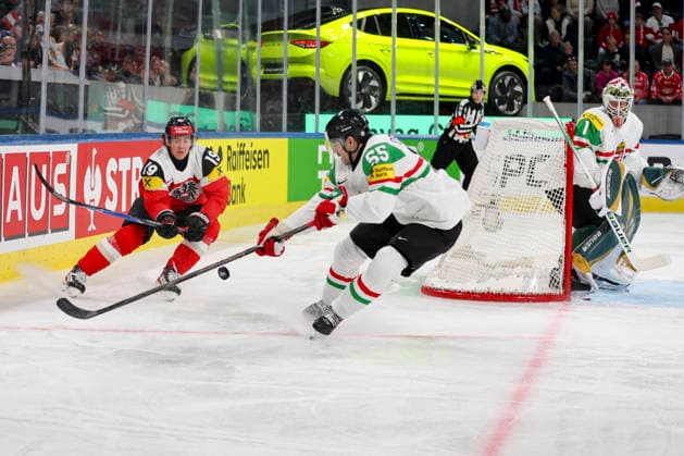 Ice hockey, Eishockey - IIHF WC 2026 ZURICH,SWITZERLAND,17.MAY.26 - ICE HOCKEY - IIHF Ice Hockey World Championship, WM, Weltmeisterschaft 2026, group stage, Austria vs Hungary. Image shows Vinzenz Rohrer (AUT) and Tamas Ortenszky (HUN).  GEPAxpictures xMaticxKlansek