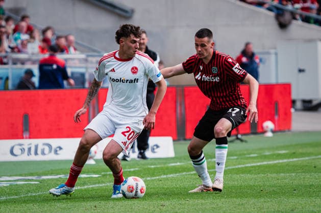 2. Bundesliga: Hannover 96 vs. 1. FC Nürnberg, 17.05.2026 Javier Fernandez (1. FC Nürnberg, 20) gegen Bastian Allgeier (Hannover 96, 17); Fußball, 2. Bundesliga, 34. Spieltag: Hannover 96 vs. 1. FC Nürnberg am 17.05.2026 in der Heinz von Heiden Arena, Hannover DFL REGULATIONS PROHIBIT ANY USE OF PHOTOGRAPHS AS IMAGE SEQUENCES AND OR QUASI-VIDEO. Copyright: xBEAUTIFULxSPORTS Tonhäuserx