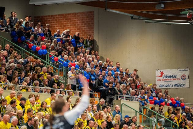 HSG Blomberg-Lippe (GER) vs. Borussia Dortmund (GER) Handball, 1. Handball Bundesliga Frauen, Finale, Spiel 1, 17.5.2026, Saision 2025 2026, Dortmund Die Fans der HSG Blomberg-Lippe (GER) Dortmund Sporthalle Wellinghofen Deutschland