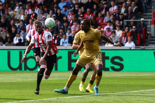 Premier League: Brentford v Crystal Palace LONDON, UK - 17th May 2026: Dango Ouattara of Brentford scores his side s first goal during the Premier League match between Brentford FC and Crystal Palace FC at Gtech Community Stadium London Gtech Community Stadium England United Kingdom Copyright: xCraigxMercerx xPeakxActionxPhotosx