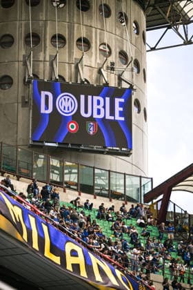 FC Internazionale v Hellas Verona FC - Serie A General view of the Giuseppe Meazza San Siro celebration during the Italian Serie A football match between Inter FC Internazionale and Hellas Verona FC at Giuseppe Meazza San Siro stadium in Milan, Italy, on May 17, 2026. Milano Italy  Copyright: xTizianoxBallabiox originalFilename:ballabio-interfci260517_npZuX