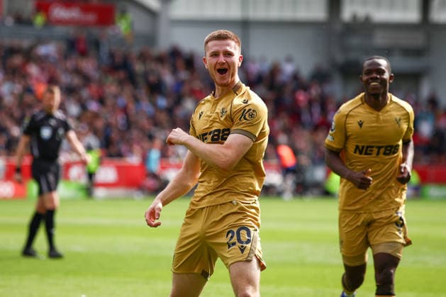Premier League: Brentford v Crystal Palace LONDON, UK - 17th May 2026: Adam Wharton of Crystal Palace celebrates scoring his side s second goal during the Premier League match between Brentford FC and Crystal Palace FC at Gtech Community Stadium London Gtech Community Stadium England United Kingdom Copyright: xCraigxMercerx xPeakxActionxPhotosx