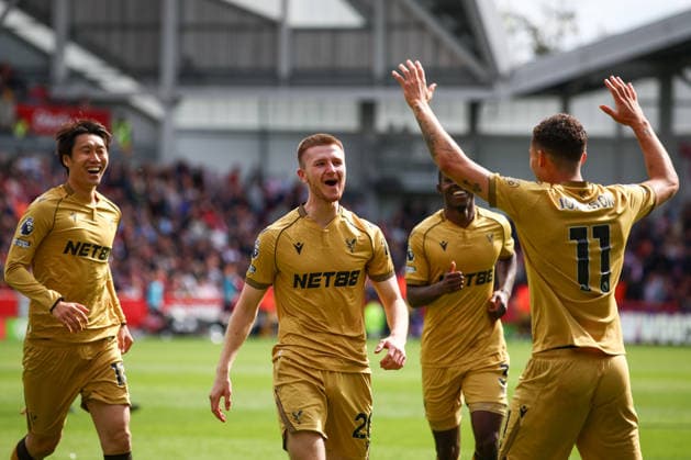 Premier League: Brentford v Crystal Palace LONDON, UK - 17th May 2026: Adam Wharton of Crystal Palace celebrates with team mates after scoring his side s second goal during the Premier League match between Brentford FC and Crystal Palace FC at Gtech Community Stadium London Gtech Community Stadium England United Kingdom Copyright: xCraigxMercerx xPeakxActionxPhotosx