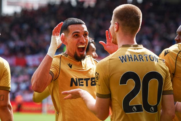 Premier League: Brentford v Crystal Palace LONDON, UK - 17th May 2026: Adam Wharton of Crystal Palace celebrates with team mates after scoring his side s second goal during the Premier League match between Brentford FC and Crystal Palace FC at Gtech Community Stadium London Gtech Community Stadium England United Kingdom Copyright: xCraigxMercerx xPeakxActionxPhotosx