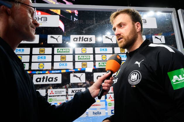 Koeln: Handball Laenderspiel - Deutschland - Daenemark Torhueter Andreas Wolff (Deutschland) im ZDF Interview Koeln Lanxess Arena Deutschland