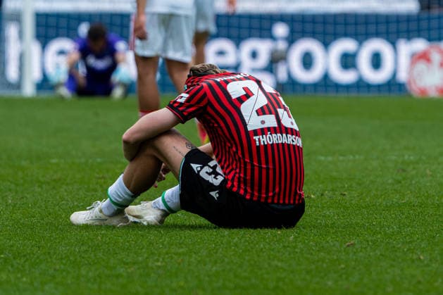 Hannover, Deutschland 17. Mai 2026: 2. BL - 2025 2026 - Sp. 34 - Hannover 96 gegen 1. FC Nürnberg Im Bild: Stefan Teitur Thordarson (HAN) ist unzufrieden auf dem Spielfeld. DFL DFB regulations prohibit any use of photographs as image sequences and or quasi-video Heinz von Heiden Arena Niedersachsen Copyright: xFotostandx xKruczynskix