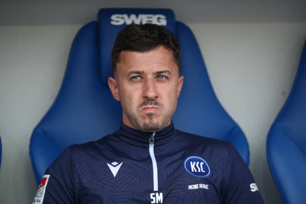 Sirus Motekallemi (Karlsruher SC, Co-Trainer), Karlsruher SC vs. VfL Bochum, 2. Bundesliga, 34. Spieltag, 2025 2026, 17.05.2026, DFL REGULATIONS PROHIBIT ANY USE OF PHOTOGRAPHS AS IMAGE SEQUENCES AND OR QUASI-VIDEO, Karlsruher SC vs. VfL Bochum, 2. Bundesliga, 34. Spieltag, 2025 2026, 17.05.2026 Karlsruhe Copyright: xEibner-Pressefoto JanxPrihodax EP_JPA