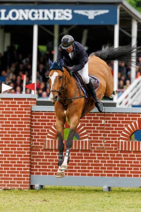 HAMBURG - Al Shira aa 95. Deutsches Spring- und Dressur DERBY 2026, HAMBURG - Al Shira aa 95. Deutsches Spring- und Dressur DERBY 2026 TILLMANN Frederic (GER), DSP Comanche VL Melitta presents: 94. German Jumping-Derby Al Shira aa Derby Tour CSI4*: Int. jumping competition with jump-off (1,55m) Hamburg, Jenischpark, Derby Park Klein Flottbek 17. May 2026 -