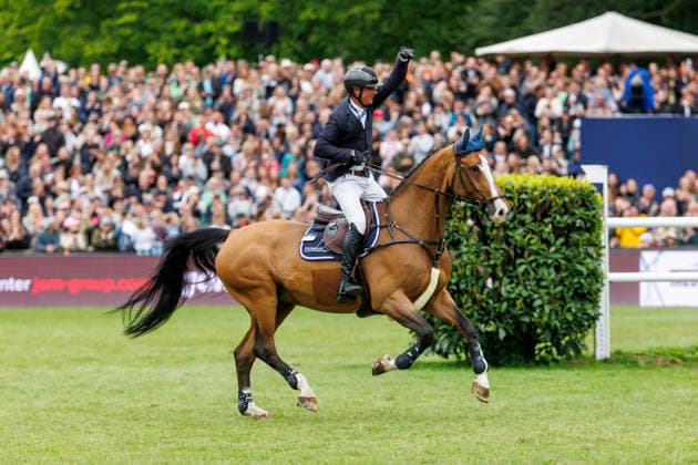 HAMBURG - Al Shira aa 95. Deutsches Spring- und Dressur DERBY 2026, HAMBURG - Al Shira aa 95. Deutsches Spring- und Dressur DERBY 2026 TILLMANN Frederic (GER), DSP Comanche VL Melitta presents: 94. German Jumping-Derby Al Shira aa Derby Tour CSI4*: Int. jumping competition with jump-off (1,55m) Hamburg, Jenischpark, Derby Park Klein Flottbek 17. May 2026 -