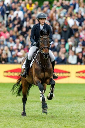 HAMBURG - Al Shira aa 95. Deutsches Spring- und Dressur DERBY 2026, HAMBURG - Al Shira aa 95. Deutsches Spring- und Dressur DERBY 2026 BLAU Clara (GER), Paul Melitta presents: 94. German Jumping-Derby Al Shira aa Derby Tour CSI4*: Int. jumping competition with jump-off (1,55m) Hamburg, Jenischpark, Derby Park Klein Flottbek 17. May 2026 -