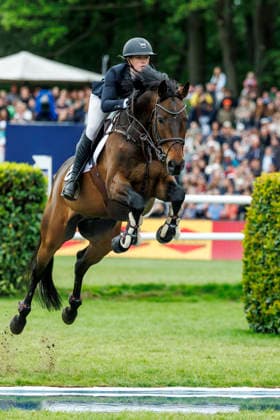 HAMBURG - Al Shira aa 95. Deutsches Spring- und Dressur DERBY 2026, HAMBURG - Al Shira aa 95. Deutsches Spring- und Dressur DERBY 2026 BLAU Clara (GER), Paul Melitta presents: 94. German Jumping-Derby Al Shira aa Derby Tour CSI4*: Int. jumping competition with jump-off (1,55m) Hamburg, Jenischpark, Derby Park Klein Flottbek 17. May 2026 -