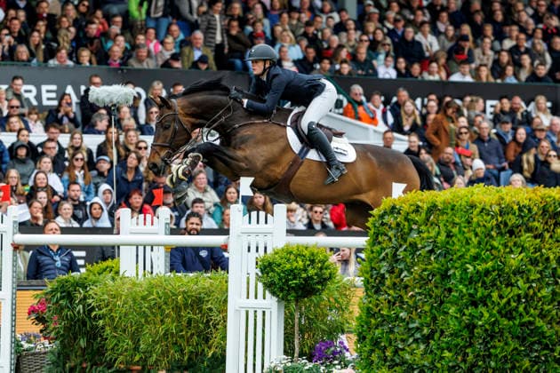 HAMBURG - Al Shira aa 95. Deutsches Spring- und Dressur DERBY 2026, HAMBURG - Al Shira aa 95. Deutsches Spring- und Dressur DERBY 2026 BLAU Clara (GER), Paul Melitta presents: 94. German Jumping-Derby Al Shira aa Derby Tour CSI4*: Int. jumping competition with jump-off (1,55m) Hamburg, Jenischpark, Derby Park Klein Flottbek 17. May 2026 -
