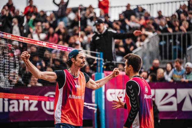 Beachvolleyball Männer Allianz German Beach Tour 2026 Tourstop Düsseldorf 17.05.2026 v.l. Jannik Kühlborn und Yannick Bibelriether Düsseldorf Robert-Lehr-Ufer Nordrhein-Westfalen Deutschland
